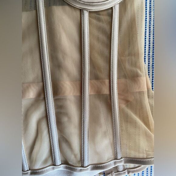 PERFECT CORSET NY  Satin Corset Beige Size Medium Lace Up Back Girdle NWT - Picture 11 of 13